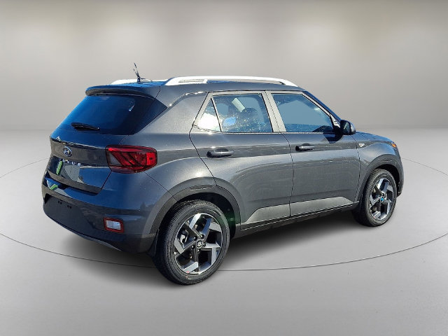 New 2026 Hyundai Venue SEL FWD image 7