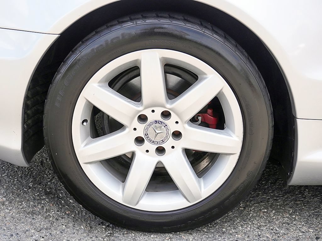 Used 2005 Mercedes-Benz SL 500 image 16