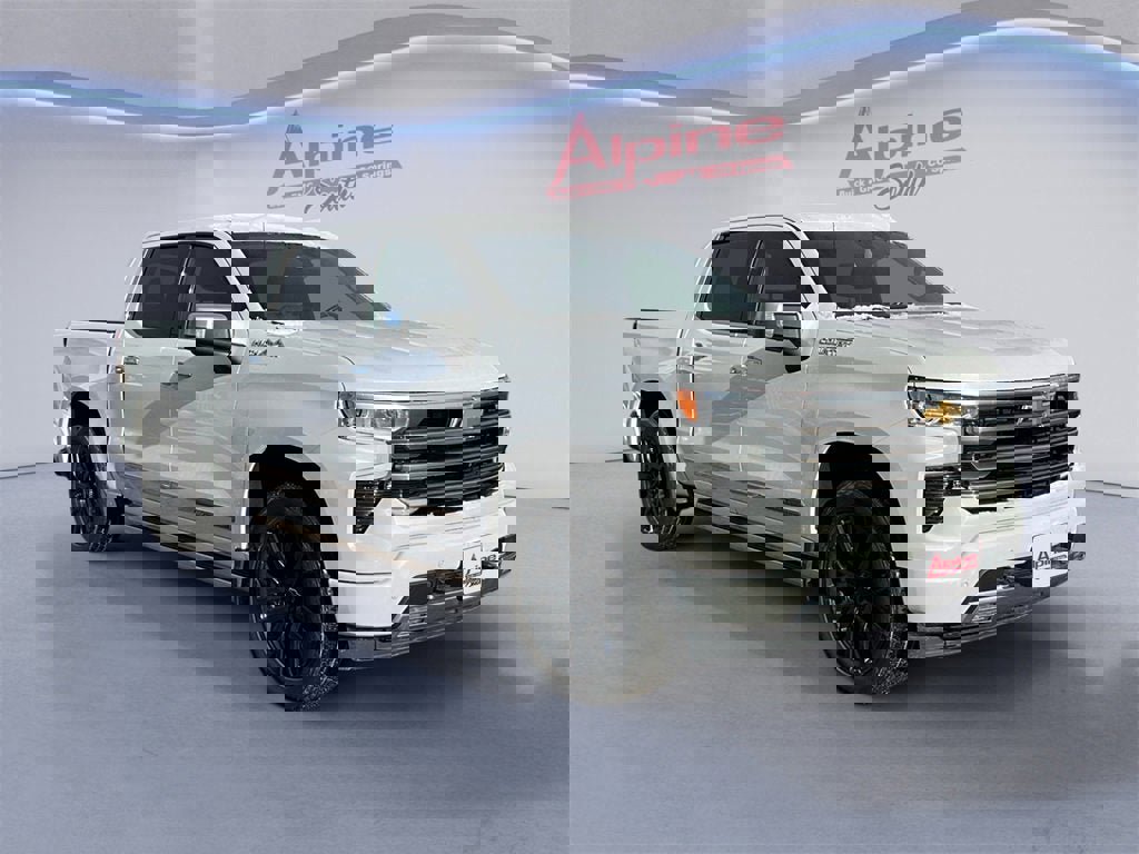 Used 2022 Chevrolet Silverado 1500 High Country w/ High Country Premium Package image 7