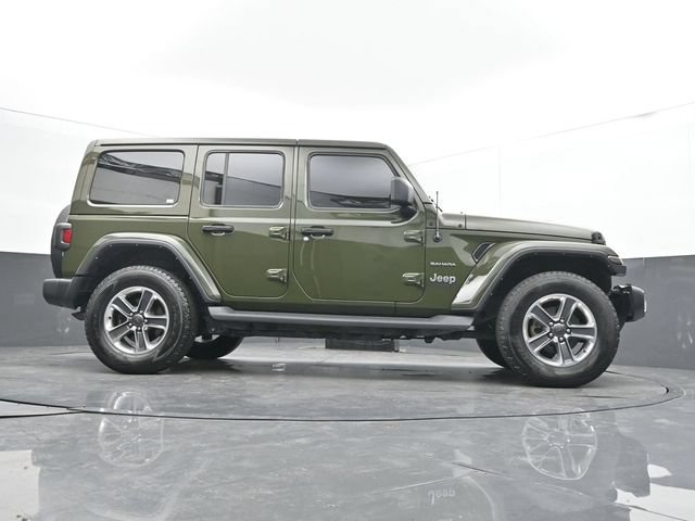 Used 2021 Jeep Wrangler Unlimited Sahara w/ Dual Top Group AWD/4WD image 24