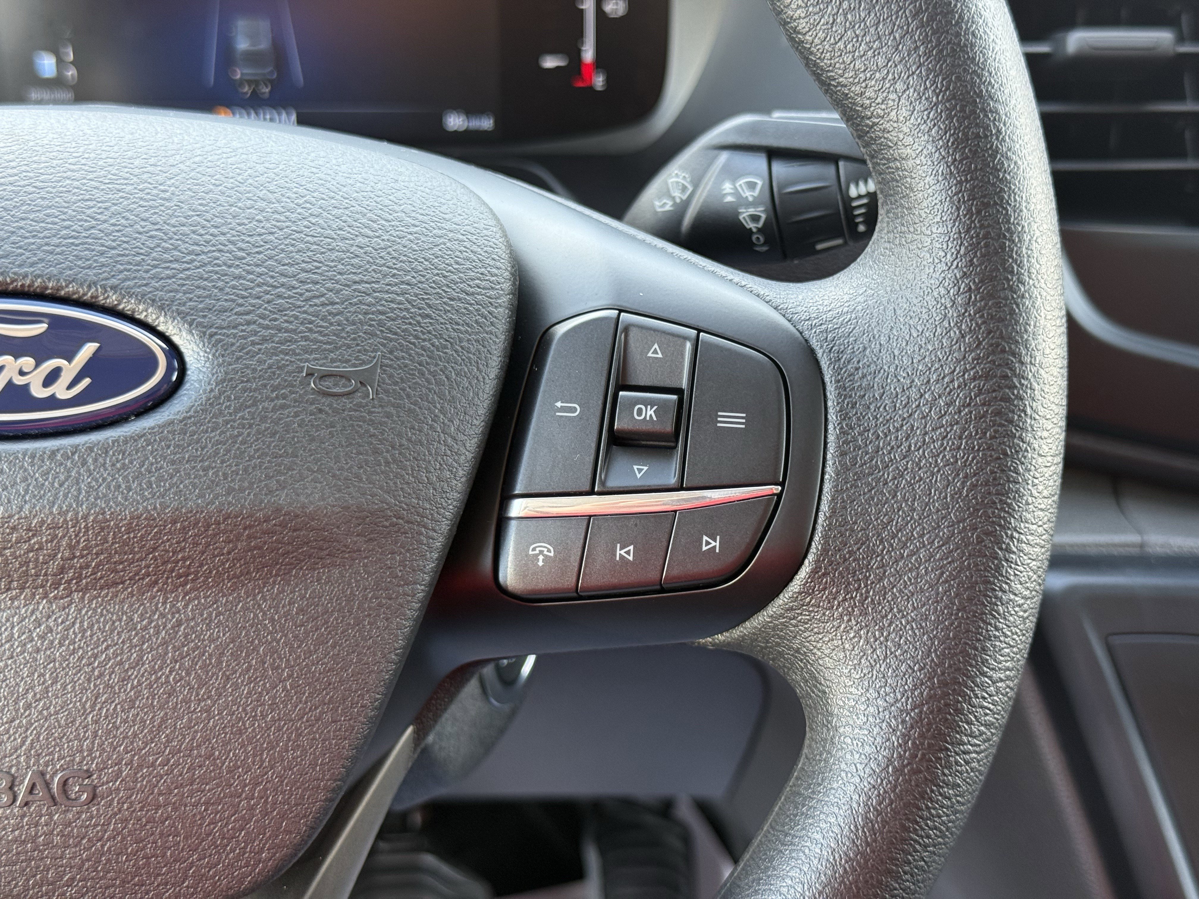 New 2026 Ford Transit 150 Low Roof RWD image 23