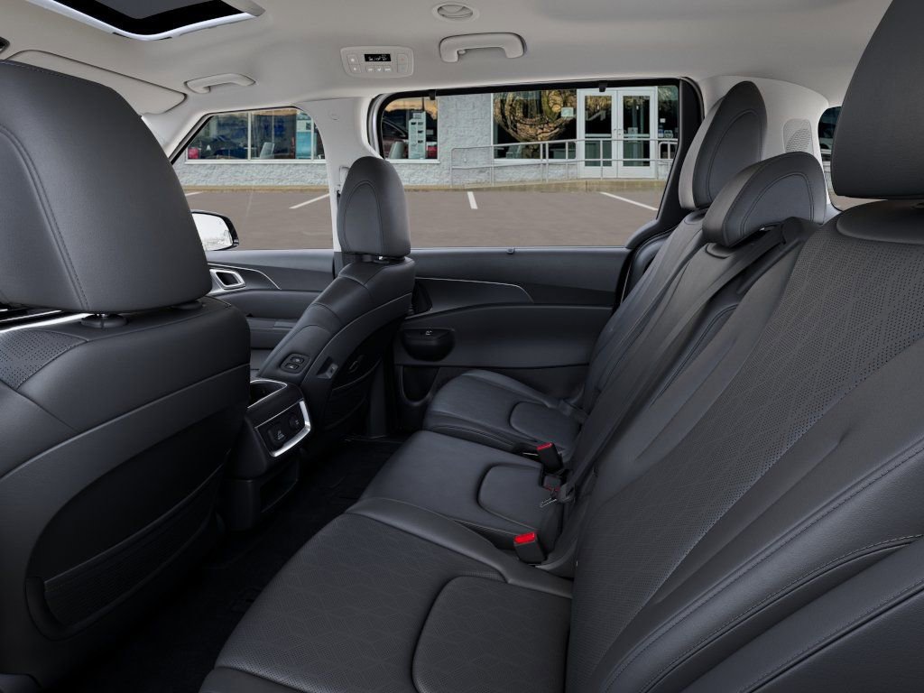 New 2026 Kia Carnival SX image 18