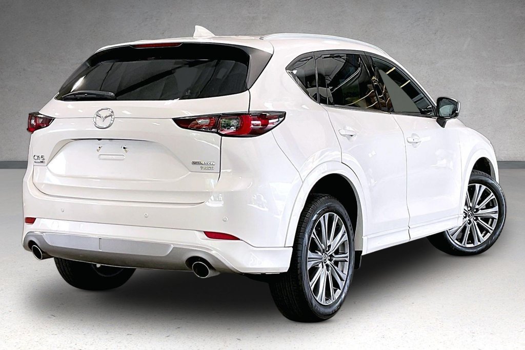 Used 2024 MAZDA CX-5 Signature AWD/4WD image 7