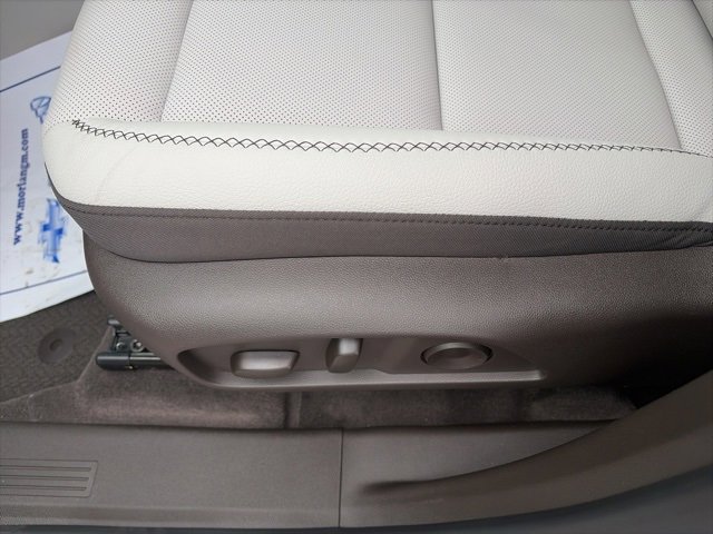 New 2026 GMC Terrain Denali image 18