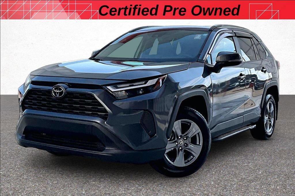 Used 2025 Toyota RAV4 XLE w/ Convenience Package FWD image 6