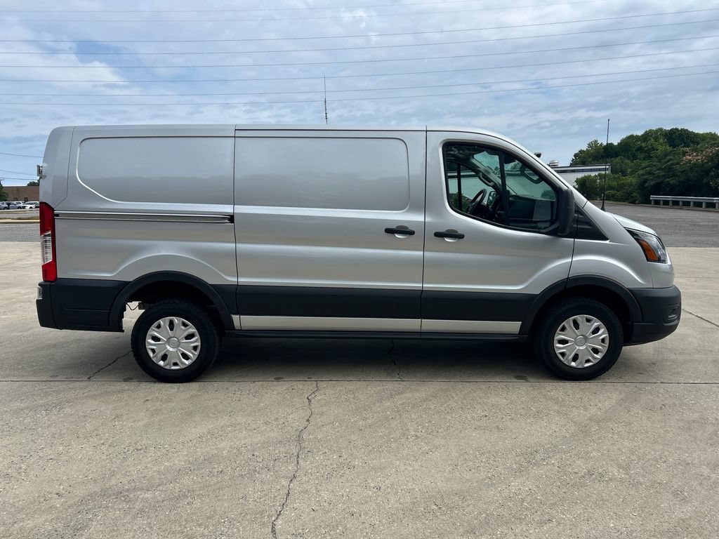 Used 2023 Ford E-Transit Low Roof RWD image 7