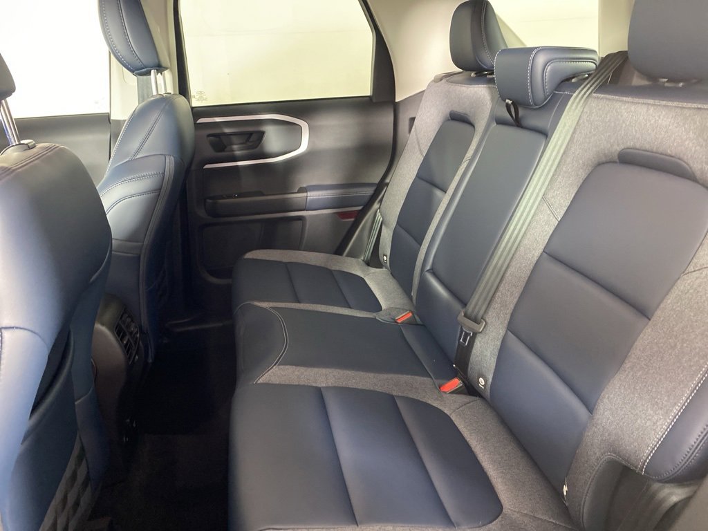 Used 2024 Ford Bronco Sport Outer Banks image 18