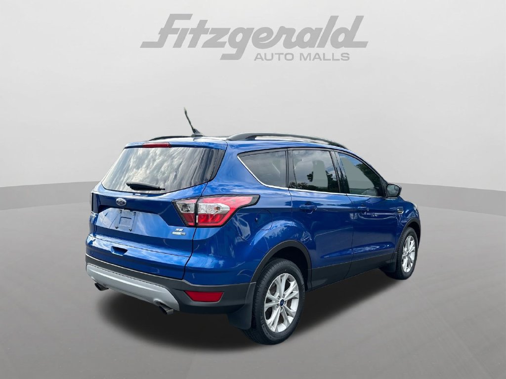 Used 2018 Ford Escape SE w/ SE Sync 3 Package AWD/4WD image 8