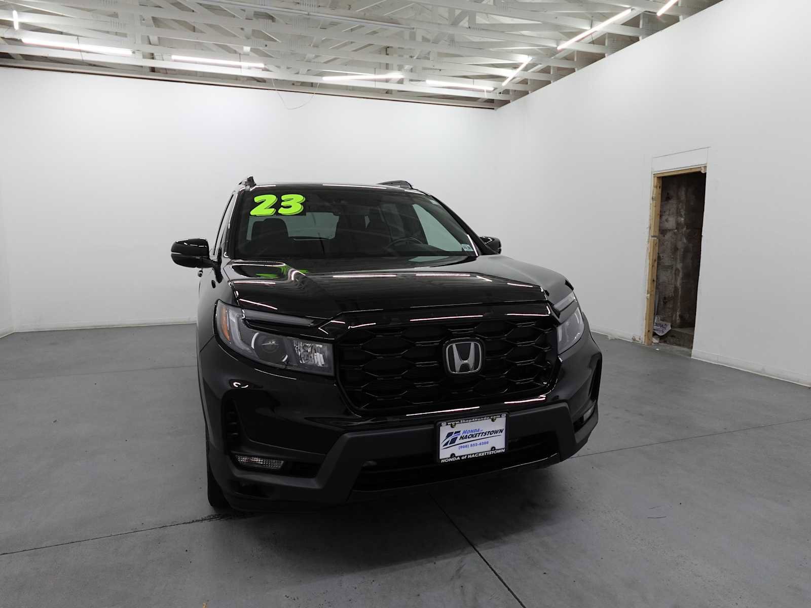 Certified 2023 Honda Passport Elite image 3