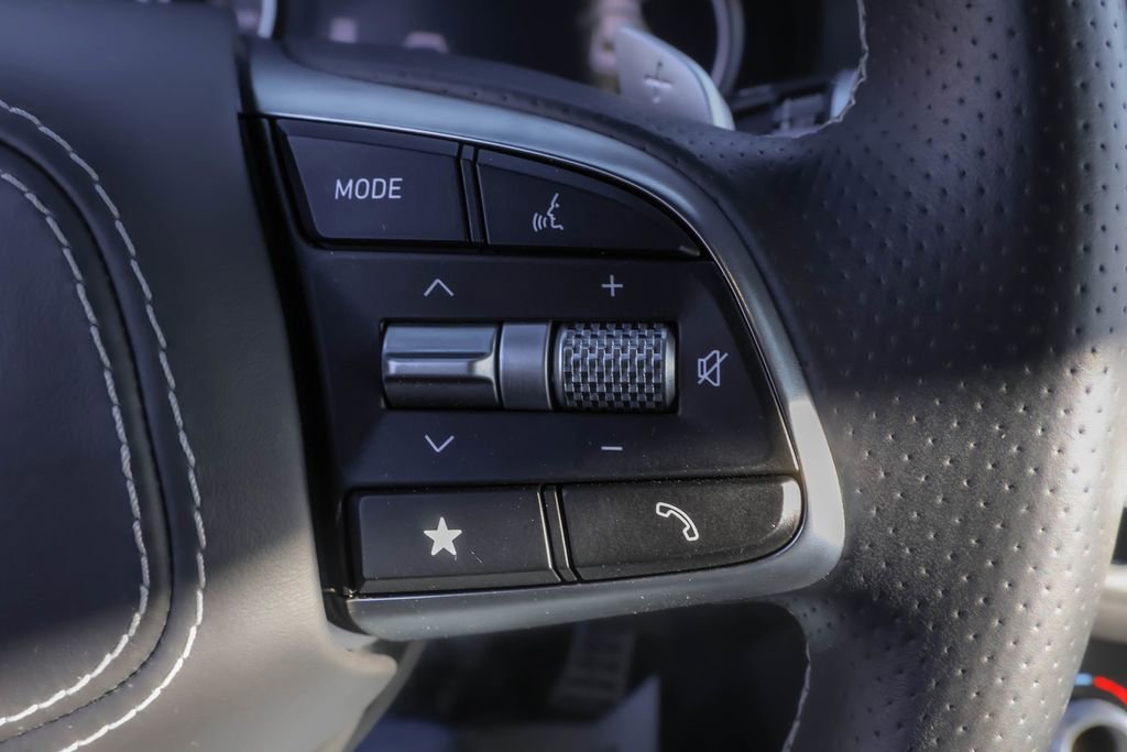 Used 2025 Genesis G70 3.3T Advanced w/ Sport Prestige Package image 27