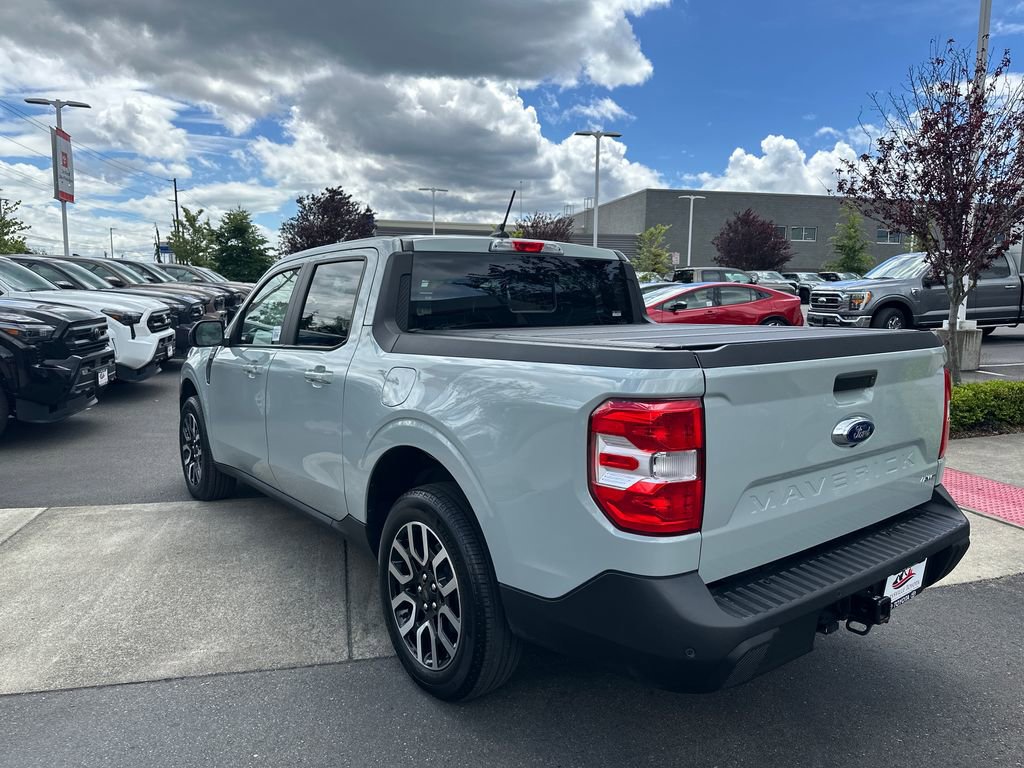 Used 2024 Ford Maverick Lariat AWD/4WD image 3