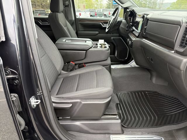 Used 2023 Chevrolet Silverado 1500 LT AWD/4WD image 29