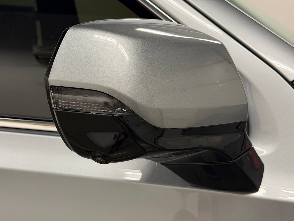 Used 2024 Cadillac Escalade ESV Premium Luxury image 10