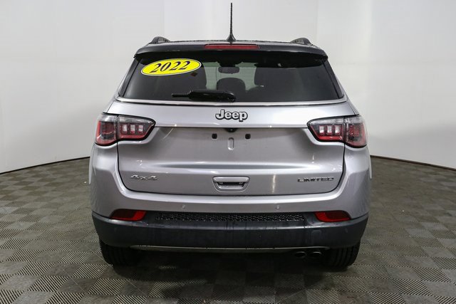 Used 2022 Jeep Compass Limited w/ Sun and Sound Group image 9