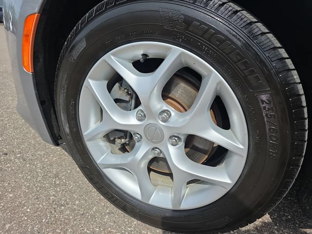 Used 2018 Chrysler Pacifica Touring-L Plus FWD image 10