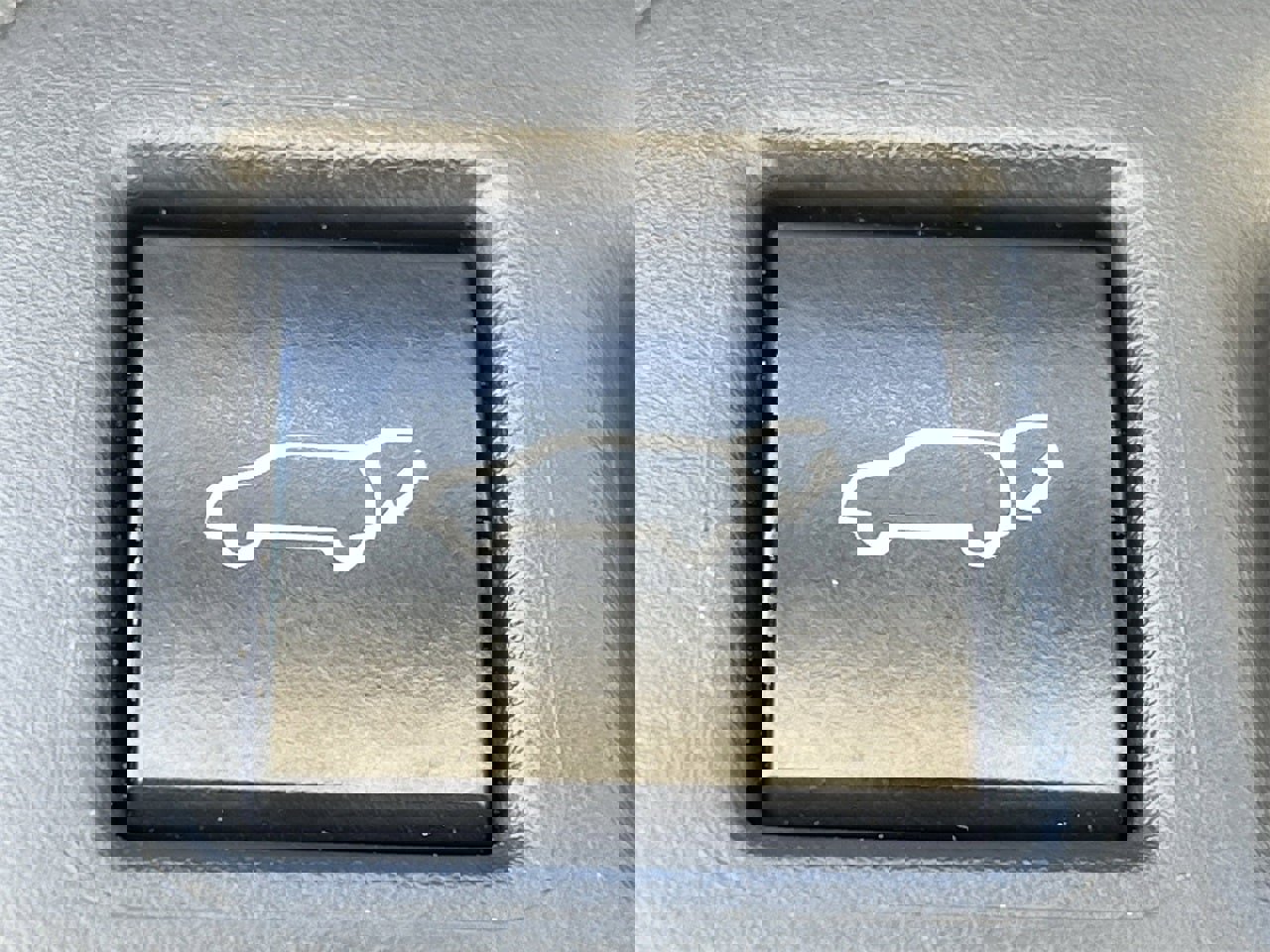 Used 2023 Toyota Highlander XLE image 30