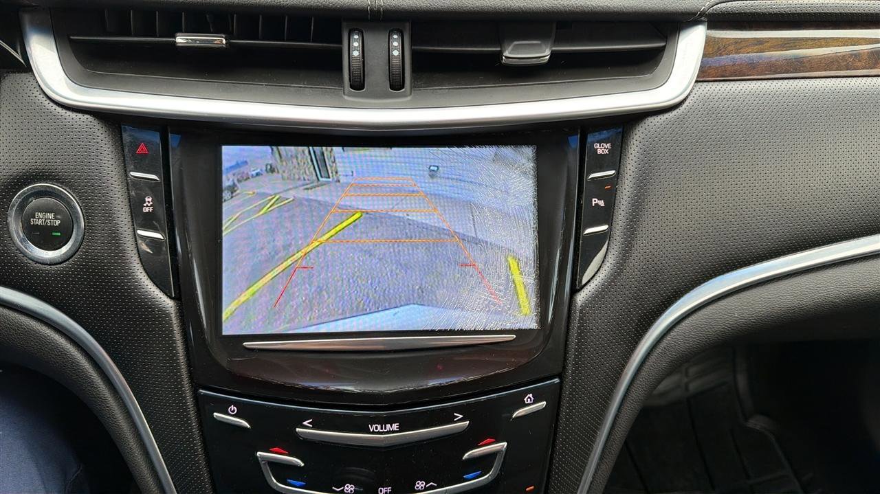 Used 2015 Cadillac XTS Luxury image 25