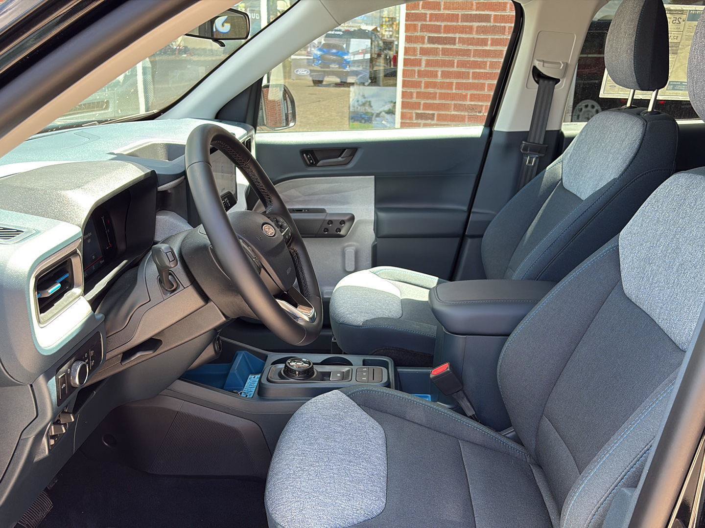 New 2025 Ford Maverick XLT w/ XLT Luxury Package AWD/4WD image 8