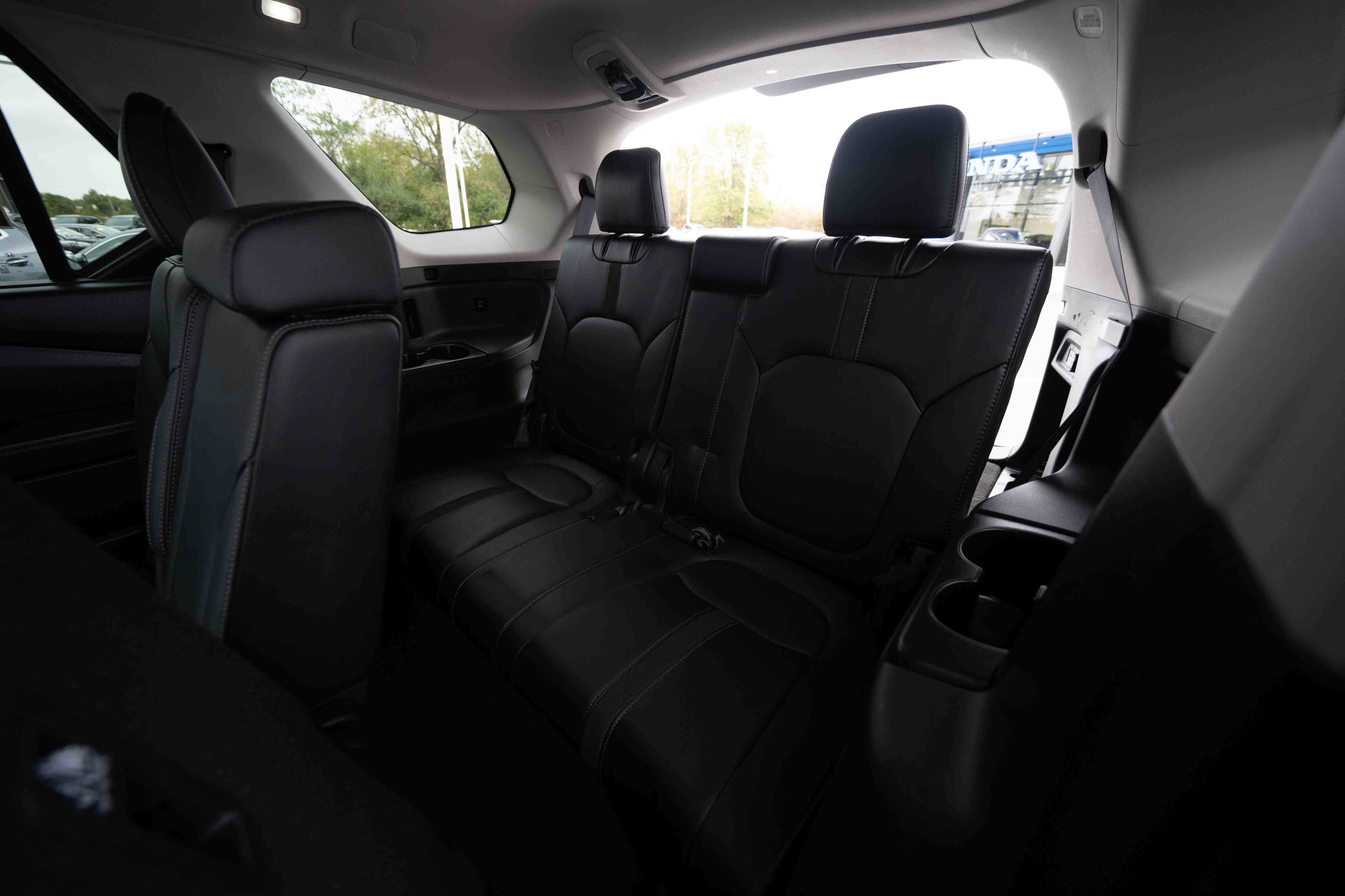 Certified 2024 Honda Pilot EX-L image 24