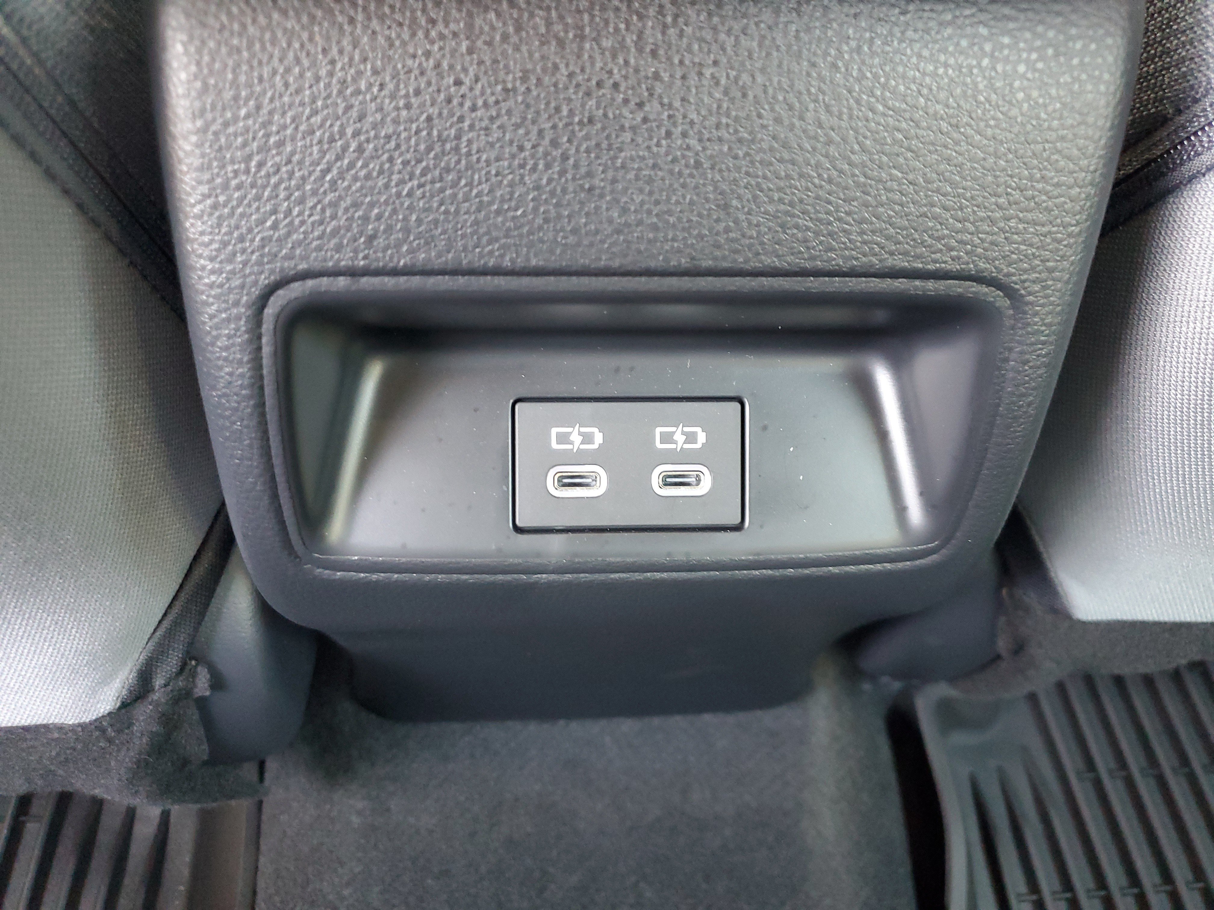 Used 2026 Toyota Corolla SE FWD image 12