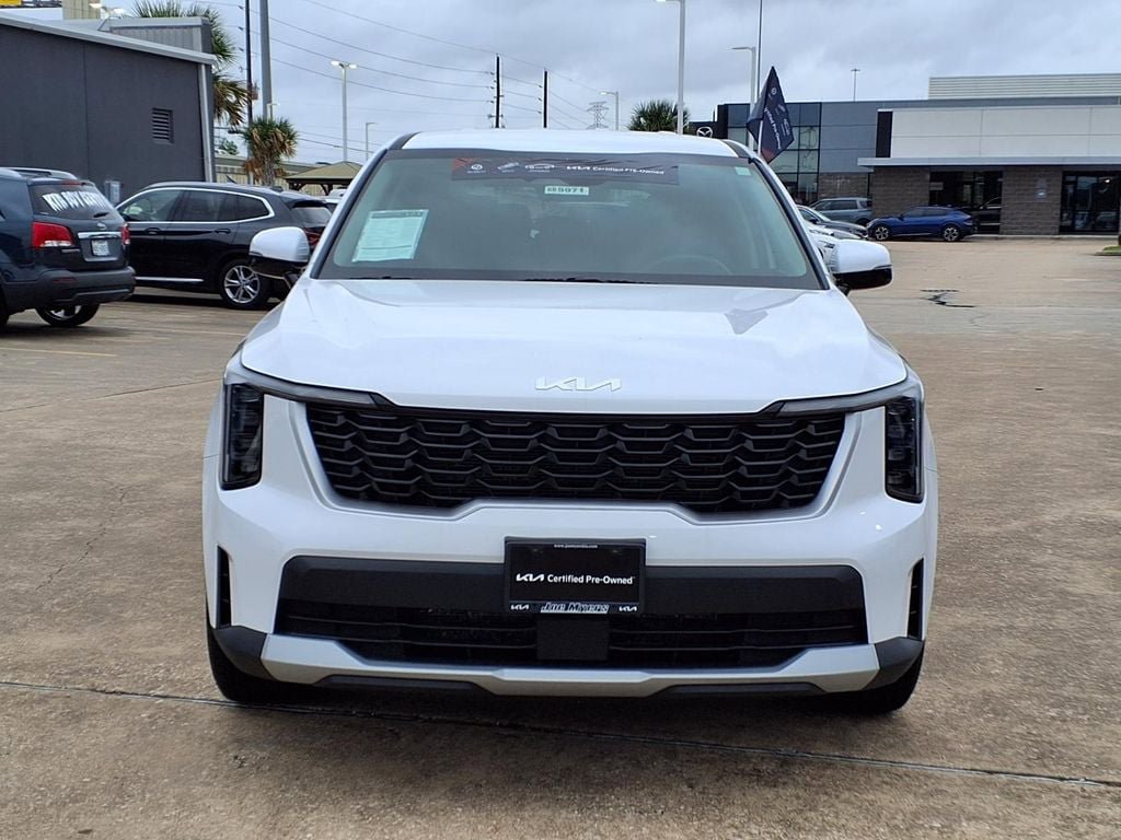 Used 2026 Kia Sorento LX FWD image 7