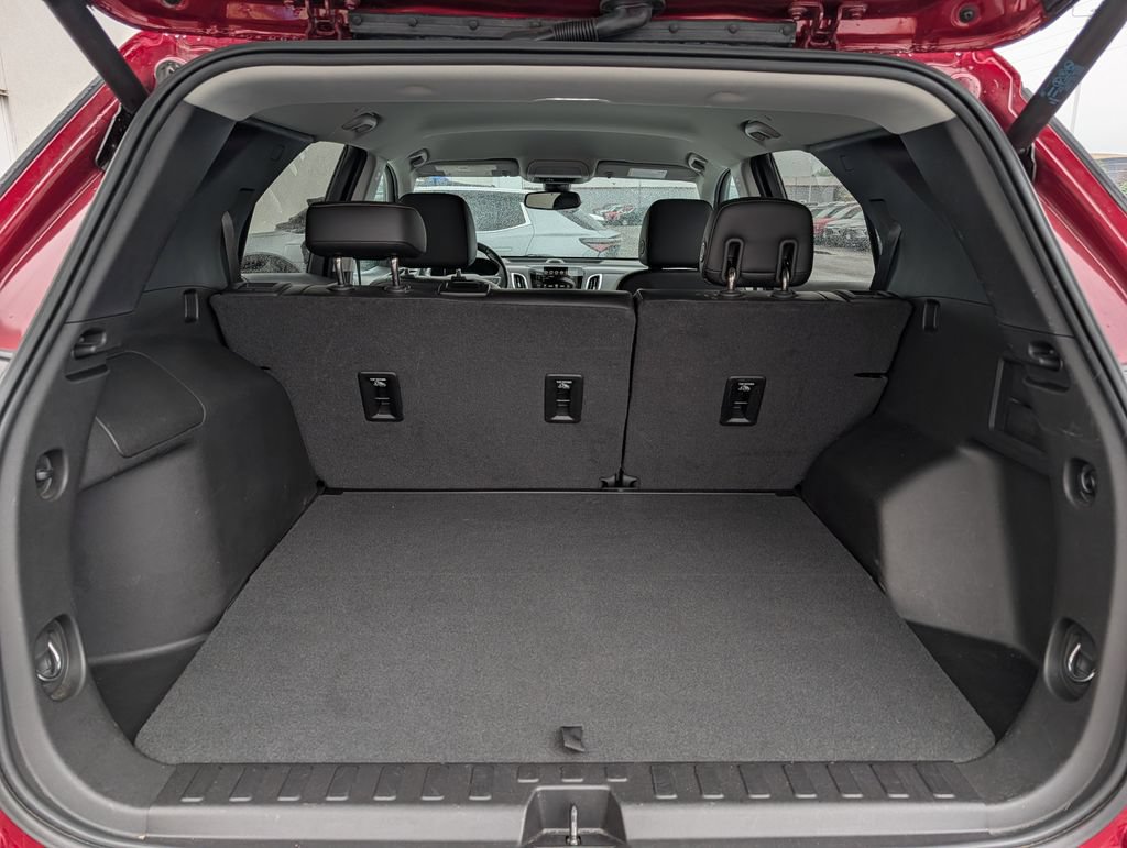Used 2018 Chevrolet Equinox Premier FWD image 7