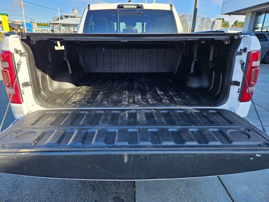 Used 2022 RAM 1500 Limited image 13