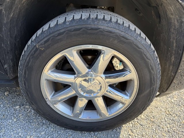 Used 2011 GMC Yukon XL Denali image 5