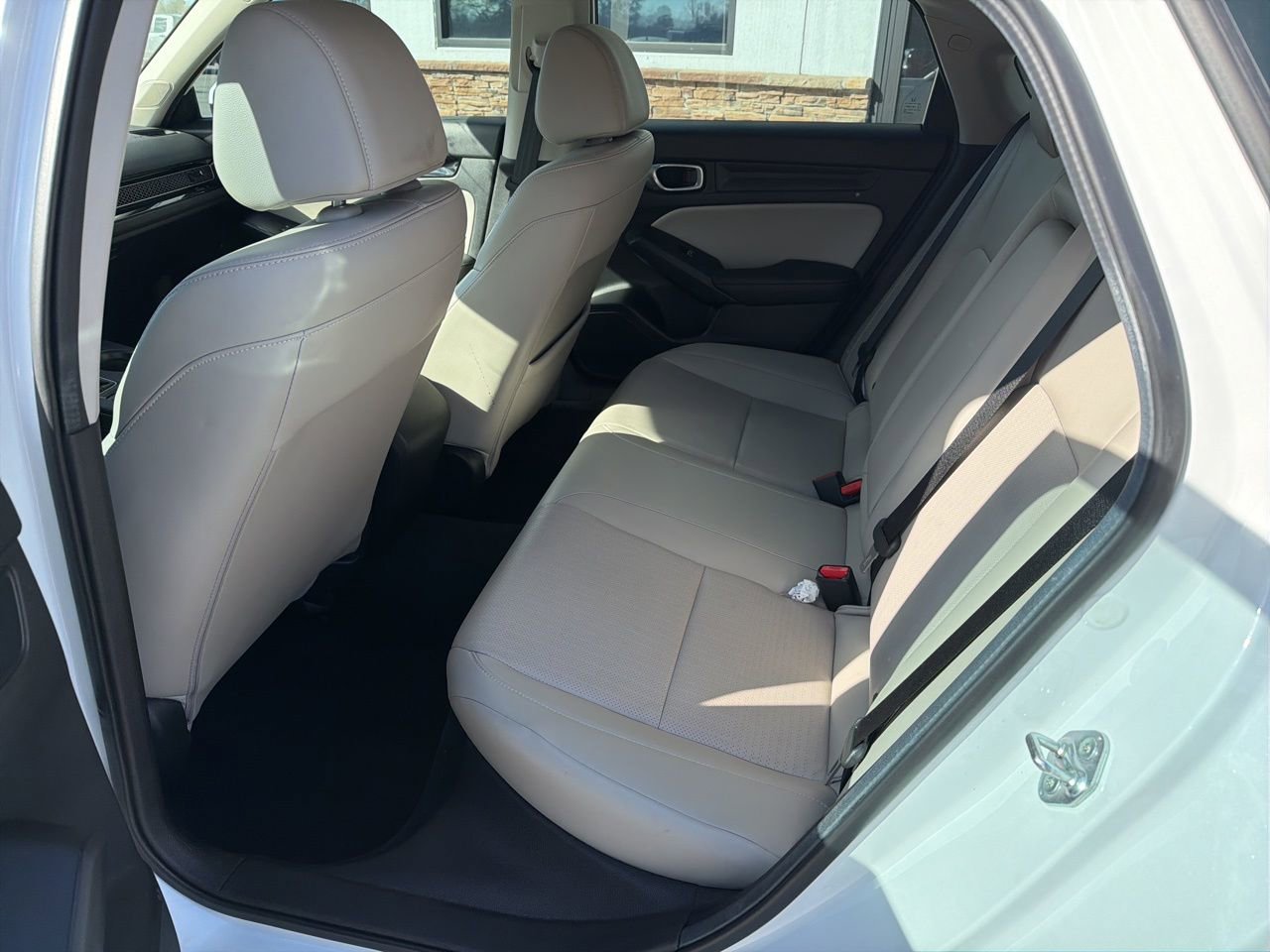 Used 2024 Honda Civic EX-L image 5