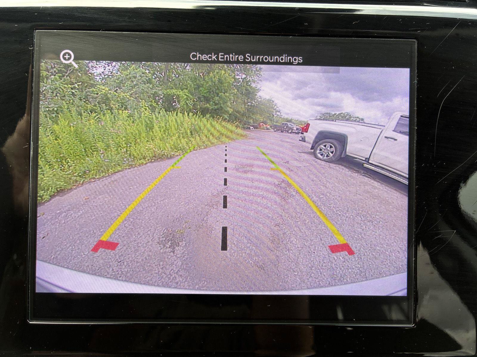 Used 2023 Jeep Grand Cherokee Laredo AWD/4WD image 27