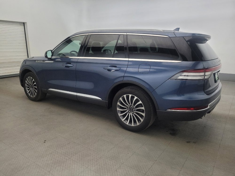 Used 2020 Lincoln Aviator Reserve w/ Elements Package Plus AWD/4WD image 3