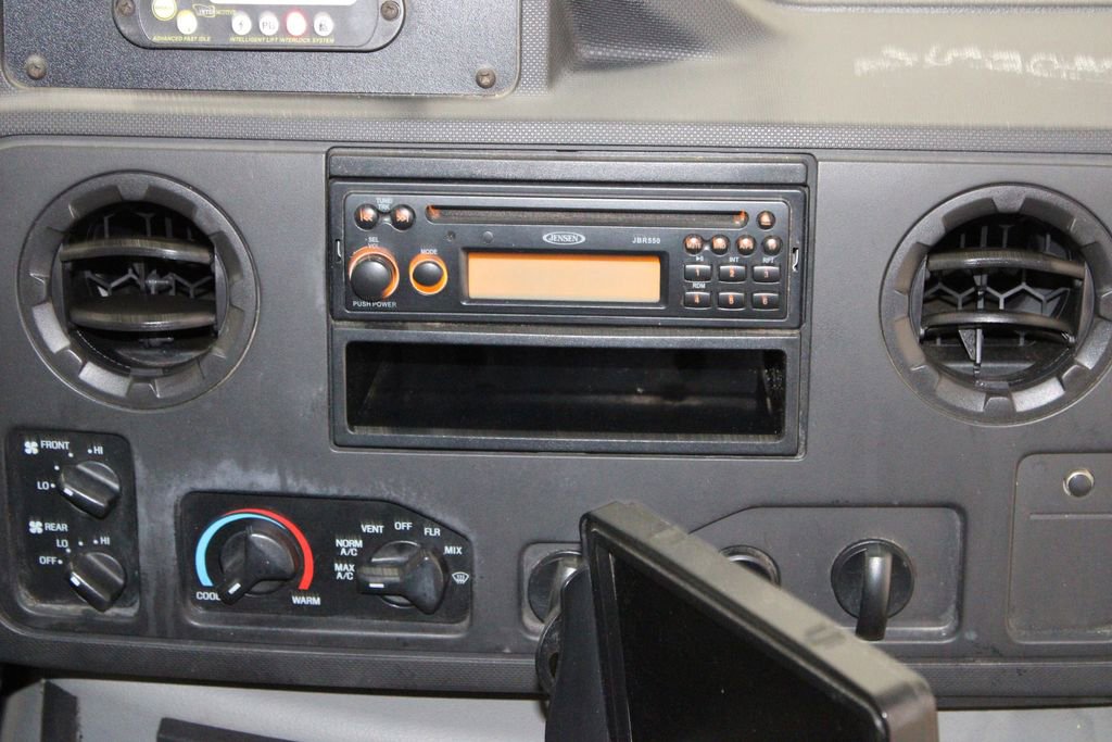 Used 2015 Ford E-450 and Econoline 450 Super Duty w/ Shuttle Bus Prep Package image 18