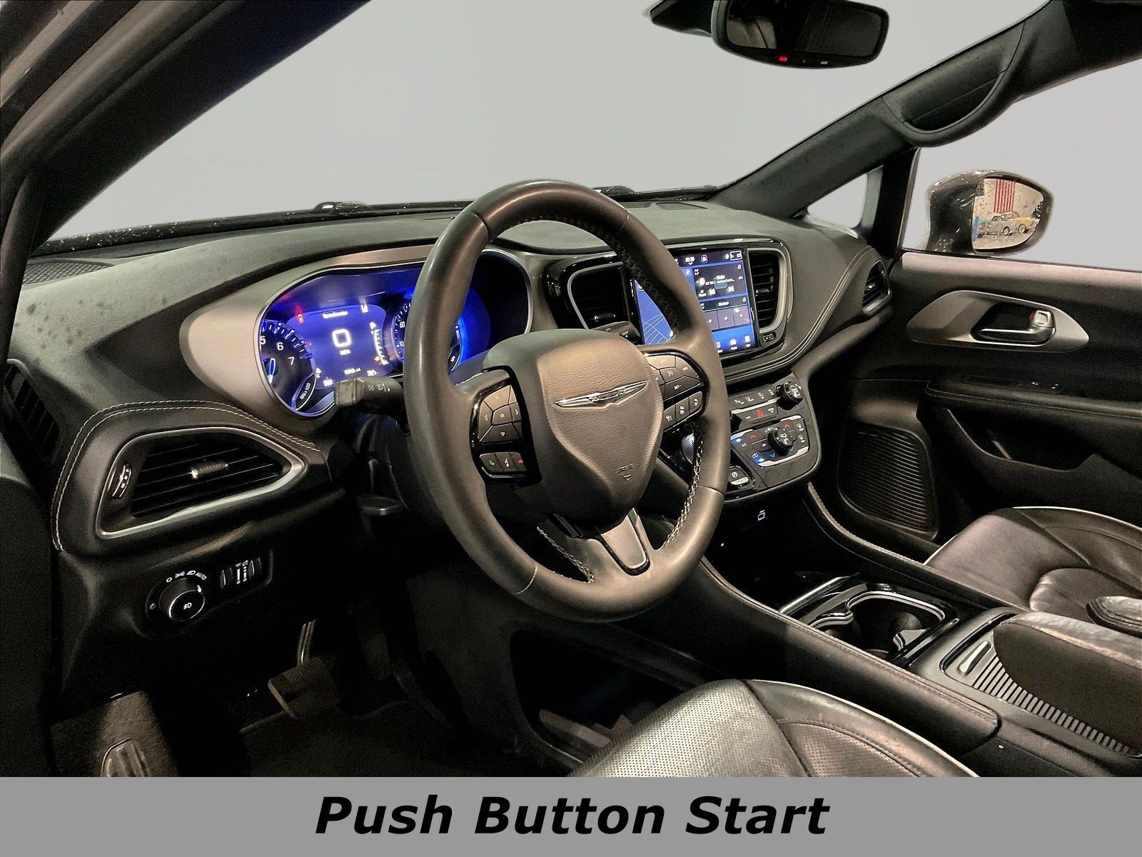 Used 2022 Chrysler Pacifica Limited w/ Uconnect Theater Family Group AWD/4WD image 16