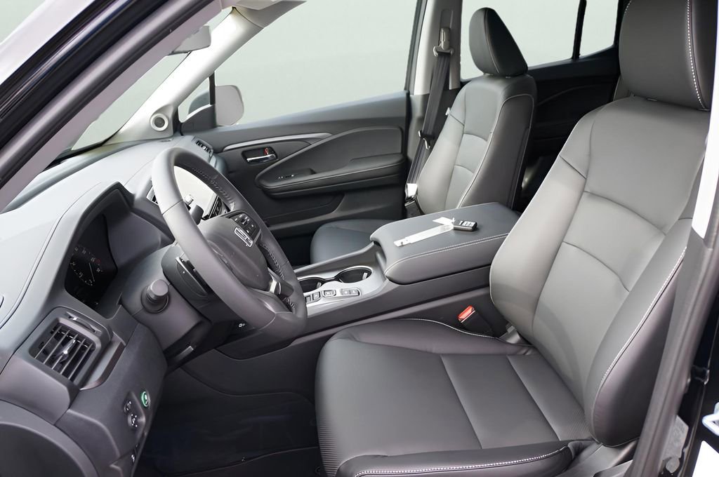 New 2025 Honda Ridgeline RTL image 11