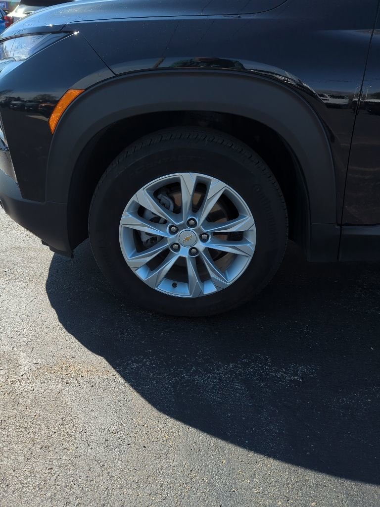 Certified 2023 Chevrolet TrailBlazer LS FWD image 13