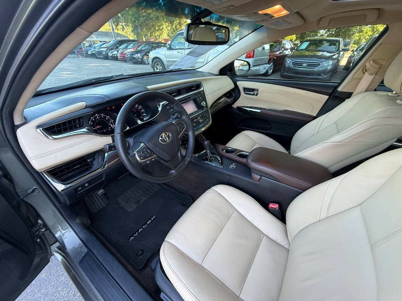Used 2014 Toyota Avalon XLE Premium FWD image 13