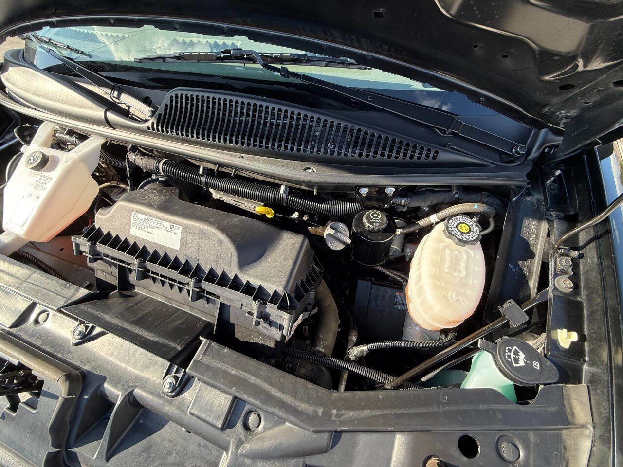 Used 2023 Chevrolet Express 3500 LS image 12