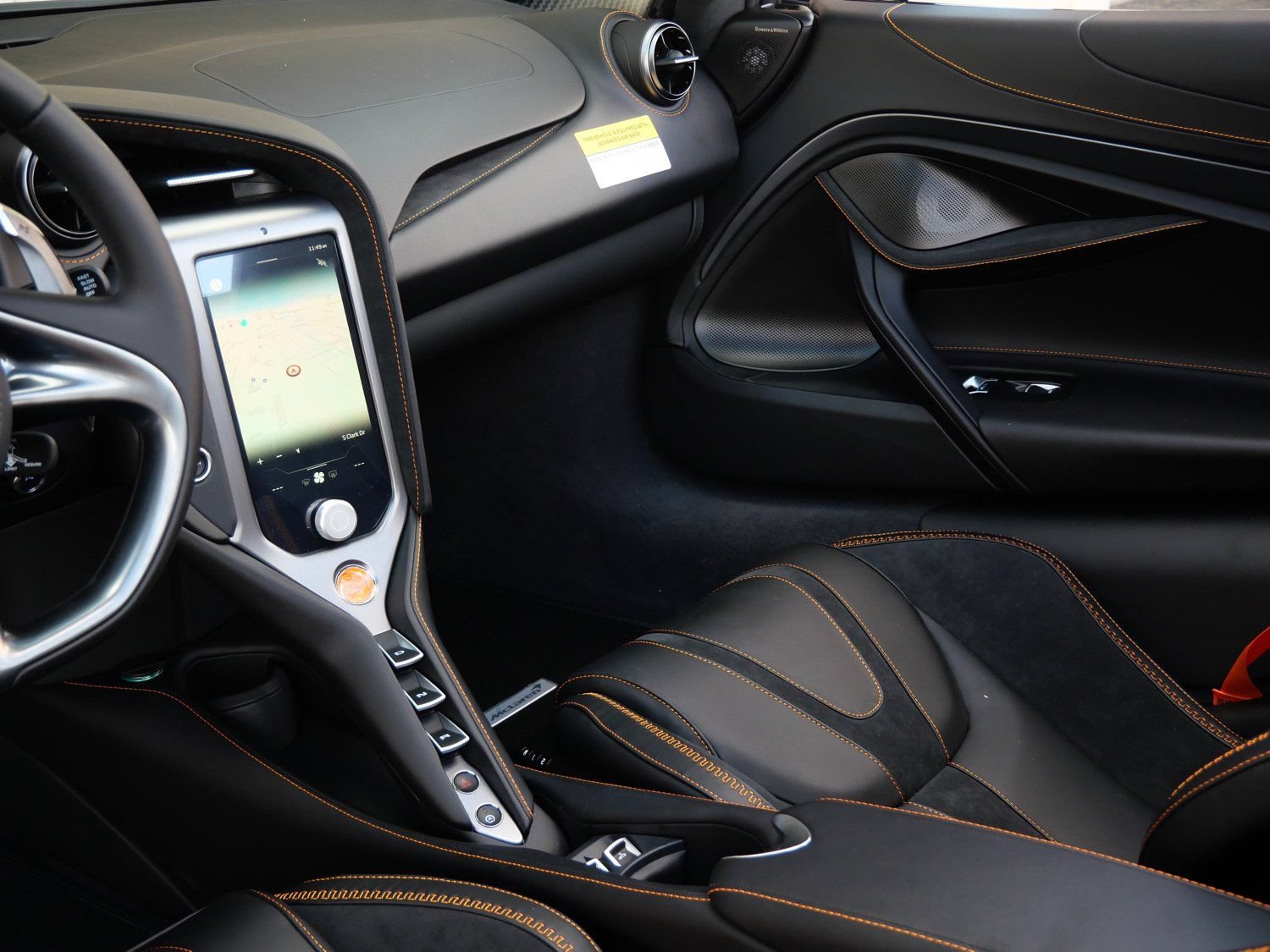 Used 2026 McLaren 750S Spider RWD image 19