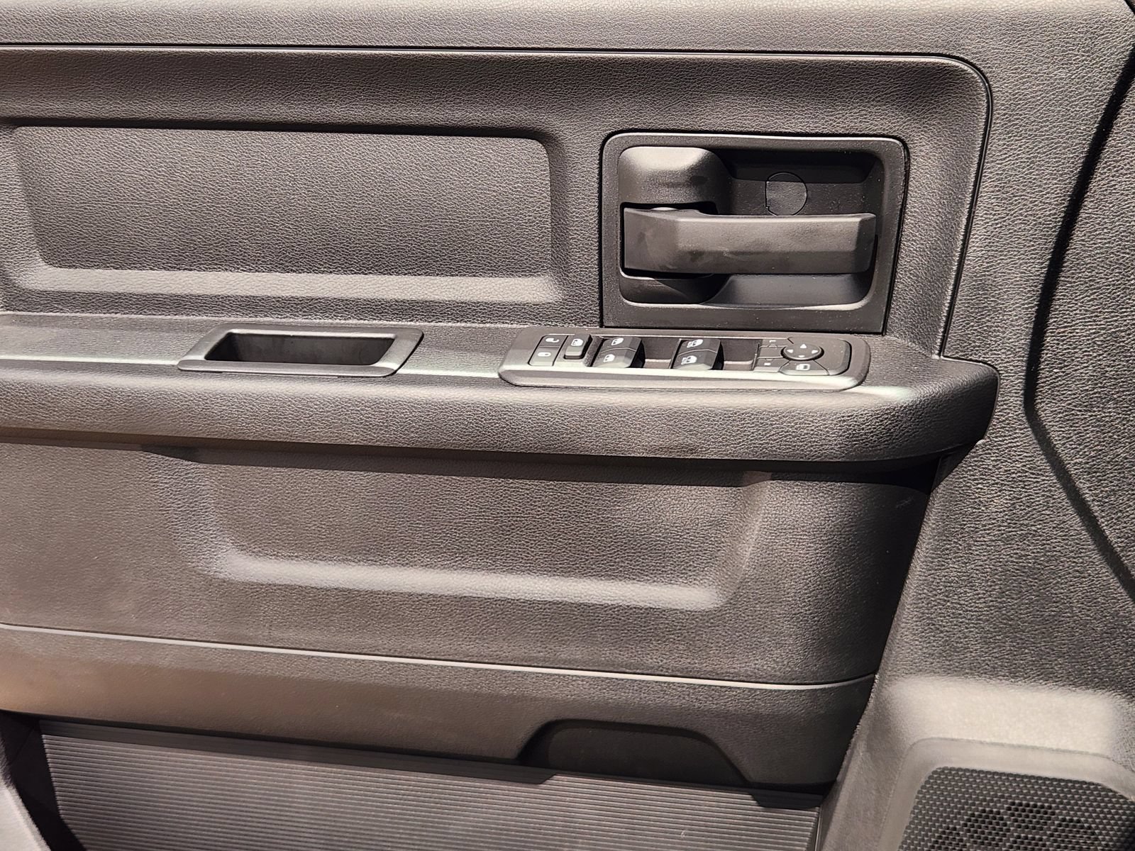 New 2026 RAM 3500 Tradesman AWD/4WD image 19