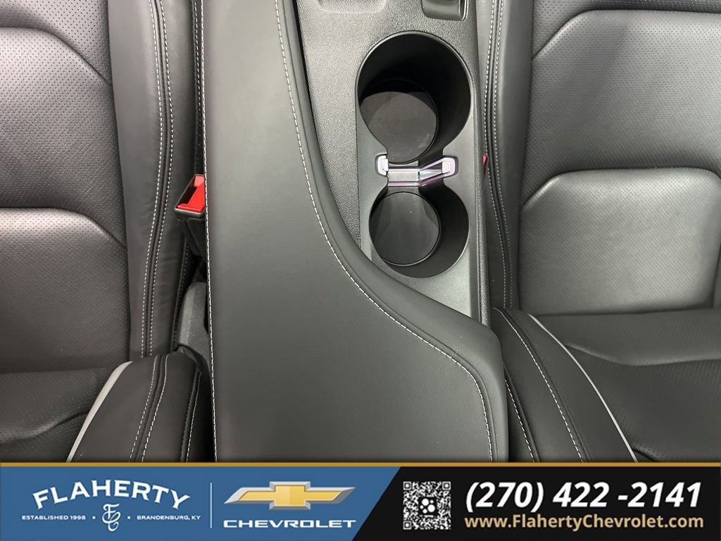 Used 2018 Chevrolet Camaro SS RWD image 28