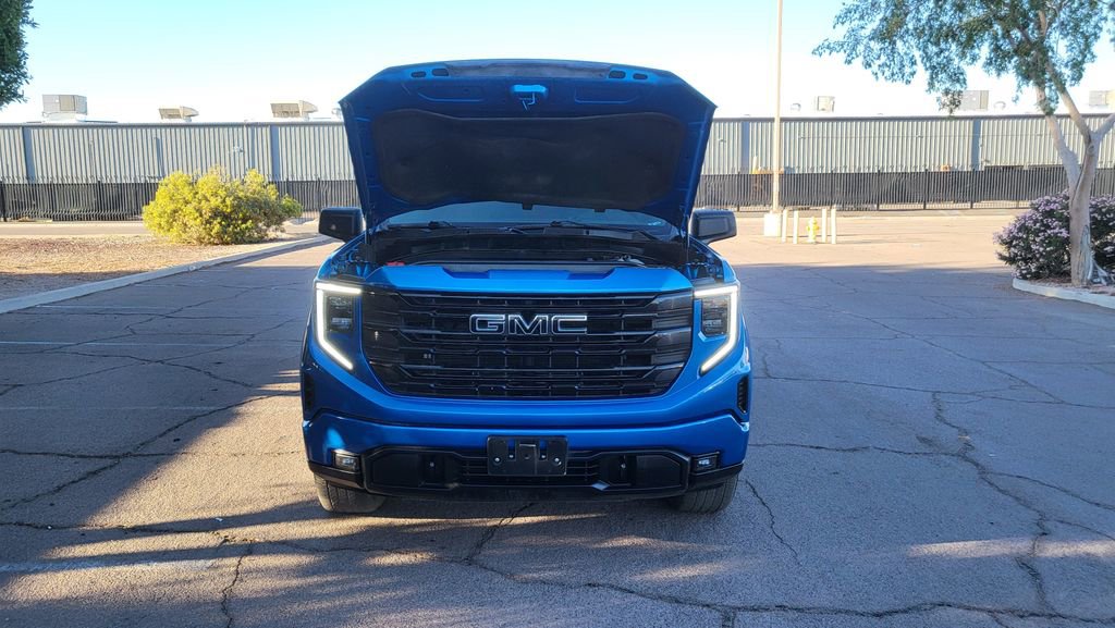 Used 2022 GMC Sierra 1500 Elevation w/ LPO, Elevation Black Package RWD image 33