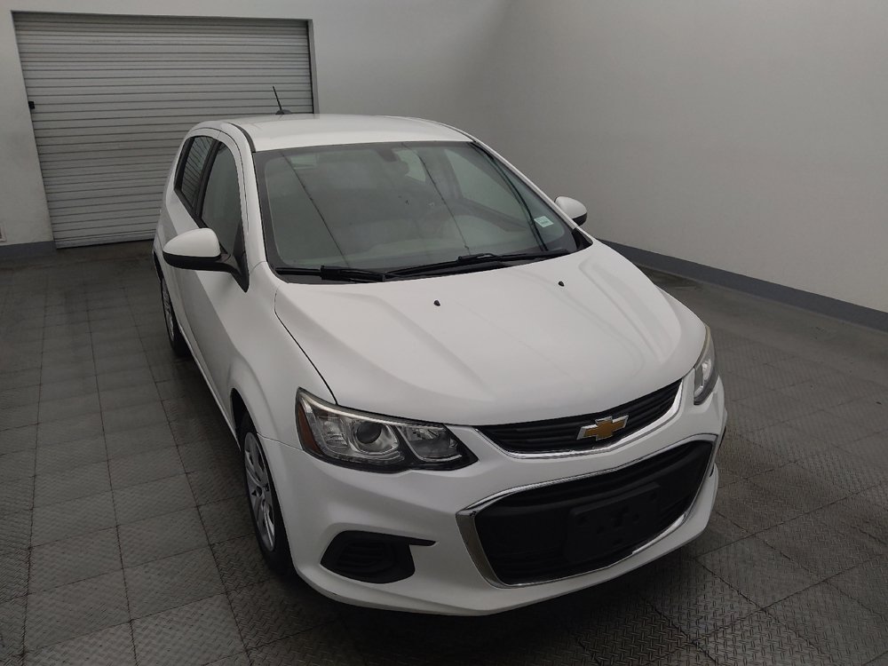 Used 2019 Chevrolet Sonic LT FWD image 14