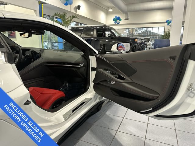 Used 2025 Chevrolet Corvette E-Ray AWD/4WD image 23