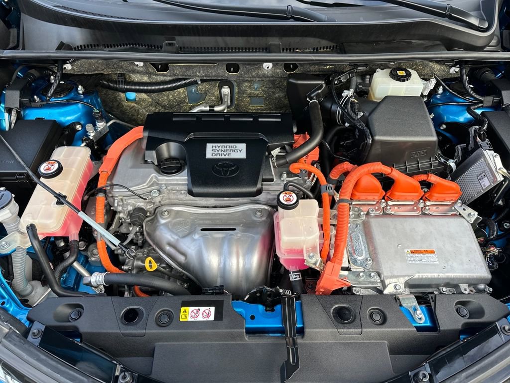 Certified 2018 Toyota RAV4 XLE image 29