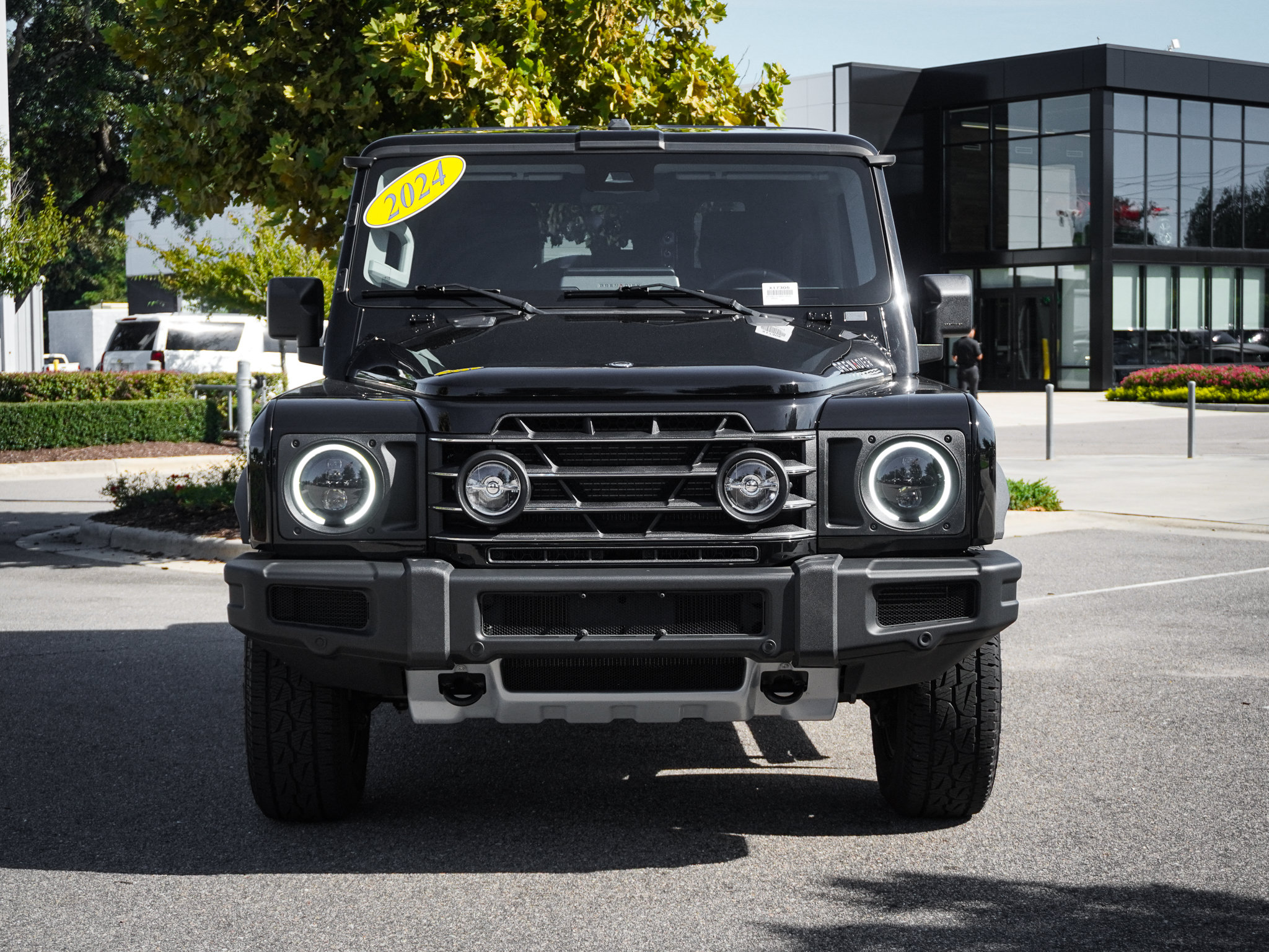 Used 2024 INEOS Grenadier Station Wagon AWD/4WD image 3