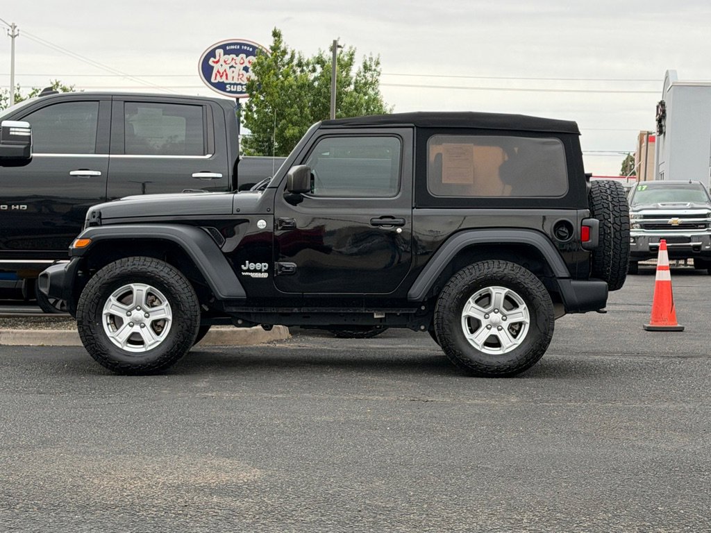 Used 2020 Jeep Wrangler Sport AWD/4WD image 35