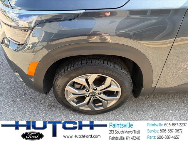 Used 2024 Kia Seltos S AWD/4WD image 8