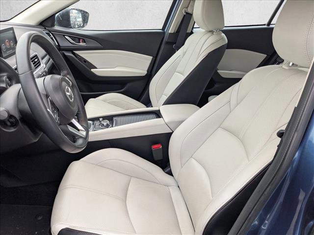 Used 2017 MAZDA MAZDA3 Grand Touring image 13