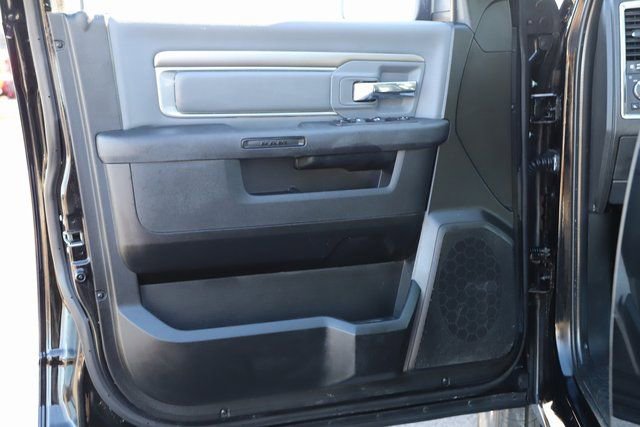 Used 2024 RAM 1500 Classic SLT image 15