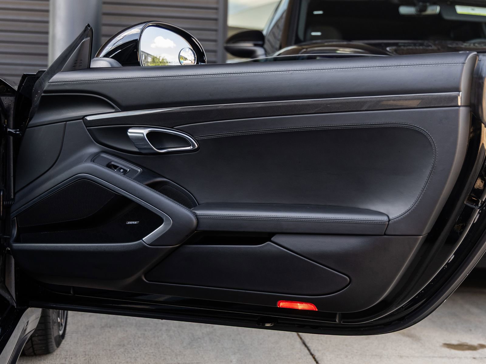 Certified 2018 Porsche 911 Turbo S image 33